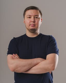 Амир Шабанов